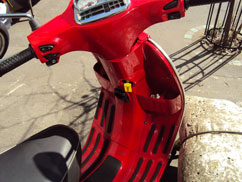 Vespa Scooter Disc Lock Reminder
